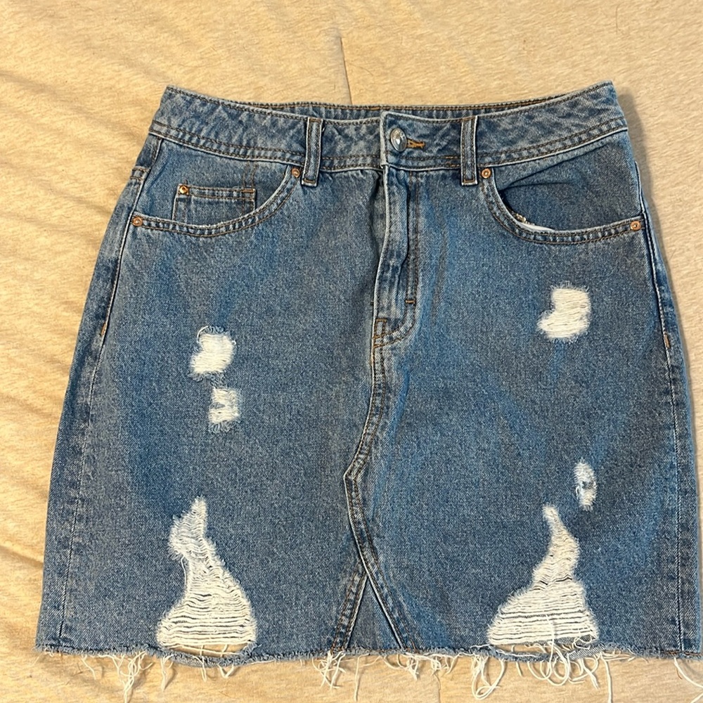 Size 4 denim skirt